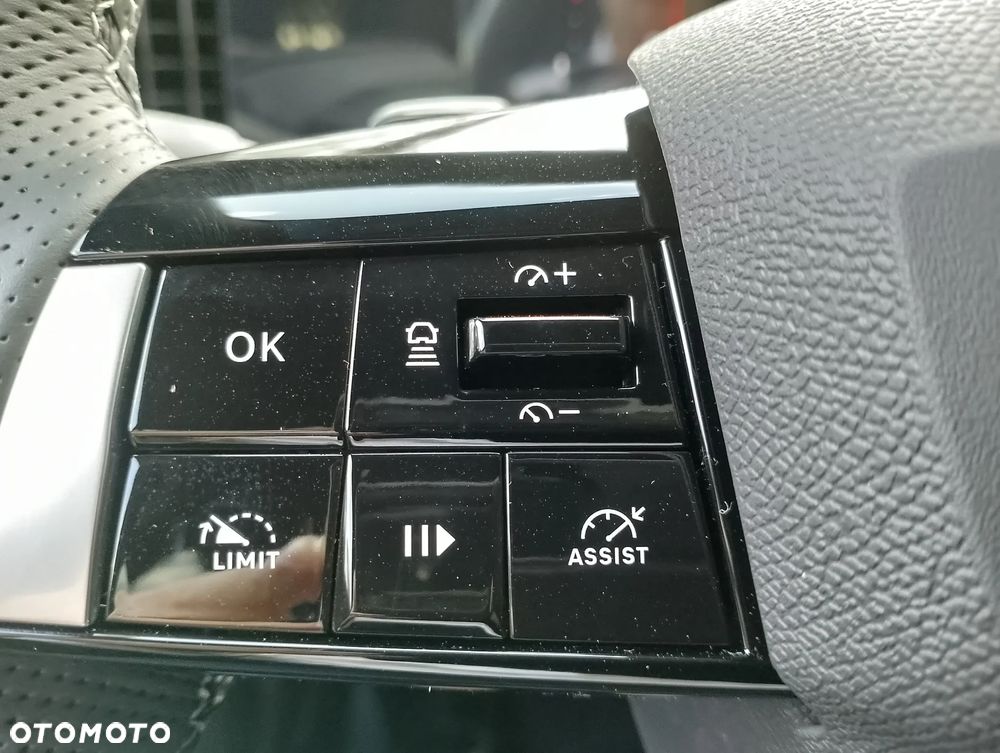 Opel Astra 1.2 T mHEV GS eDTC - 13