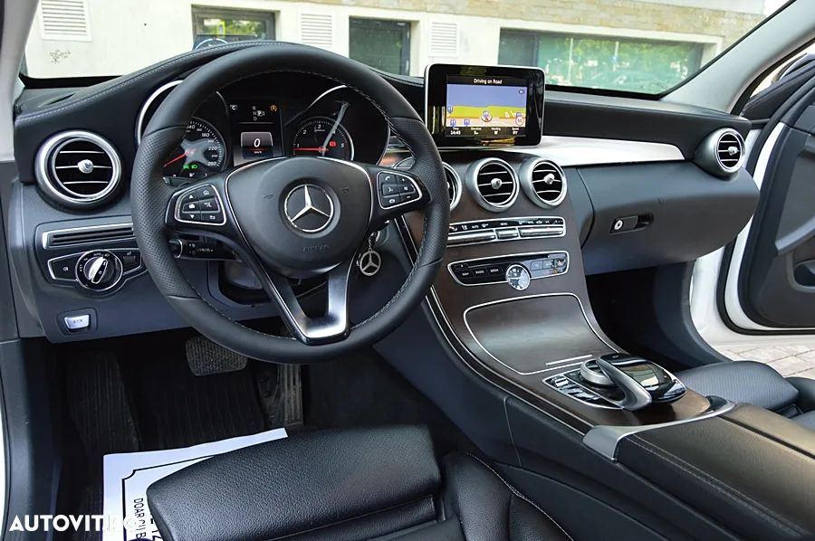 Mercedes-Benz C 220 (BlueTEC) d 7G-TRONIC Avantgarde - 2
