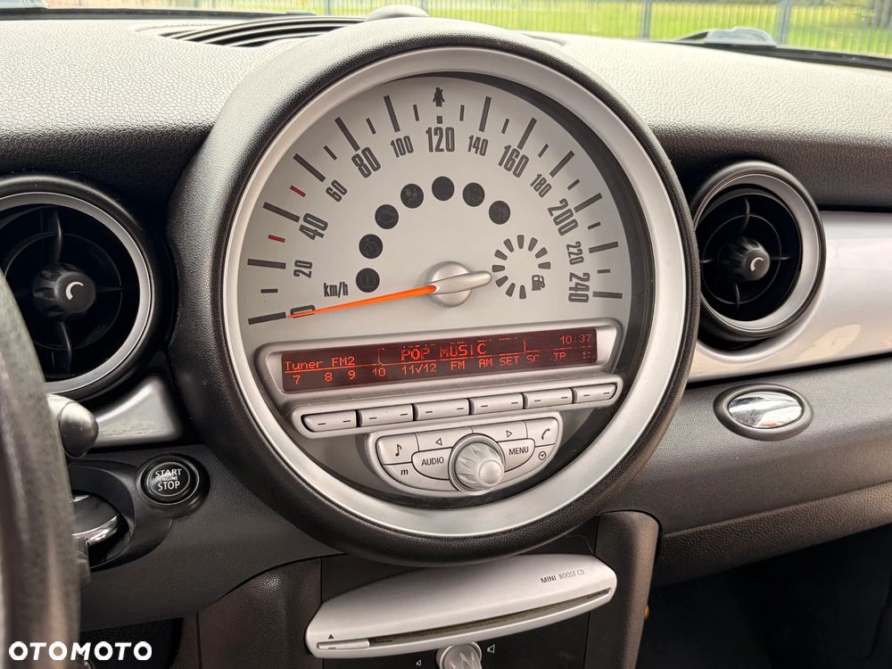 MINI Clubman - 14