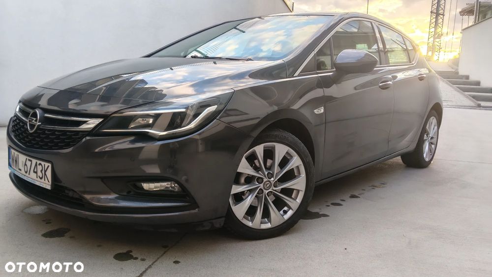 Opel Astra 1.4 T Elite - 10