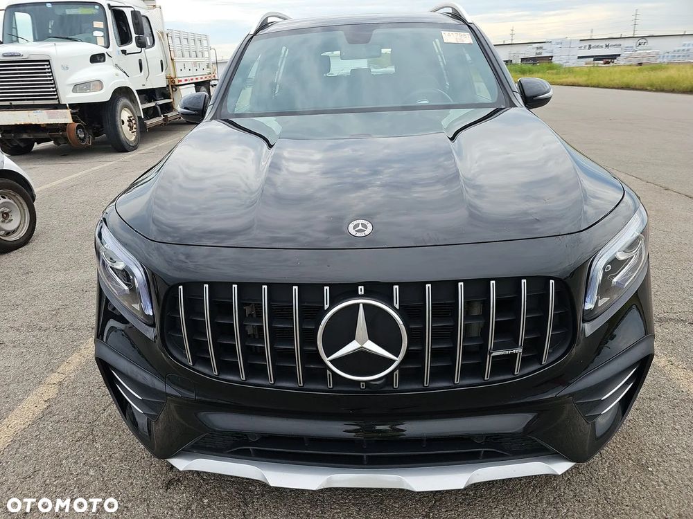 Mercedes-Benz GLB AMG 35 4-Matic - 2