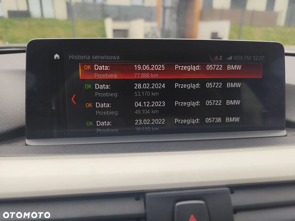 BMW Seria 3 330i Sport Line - 10