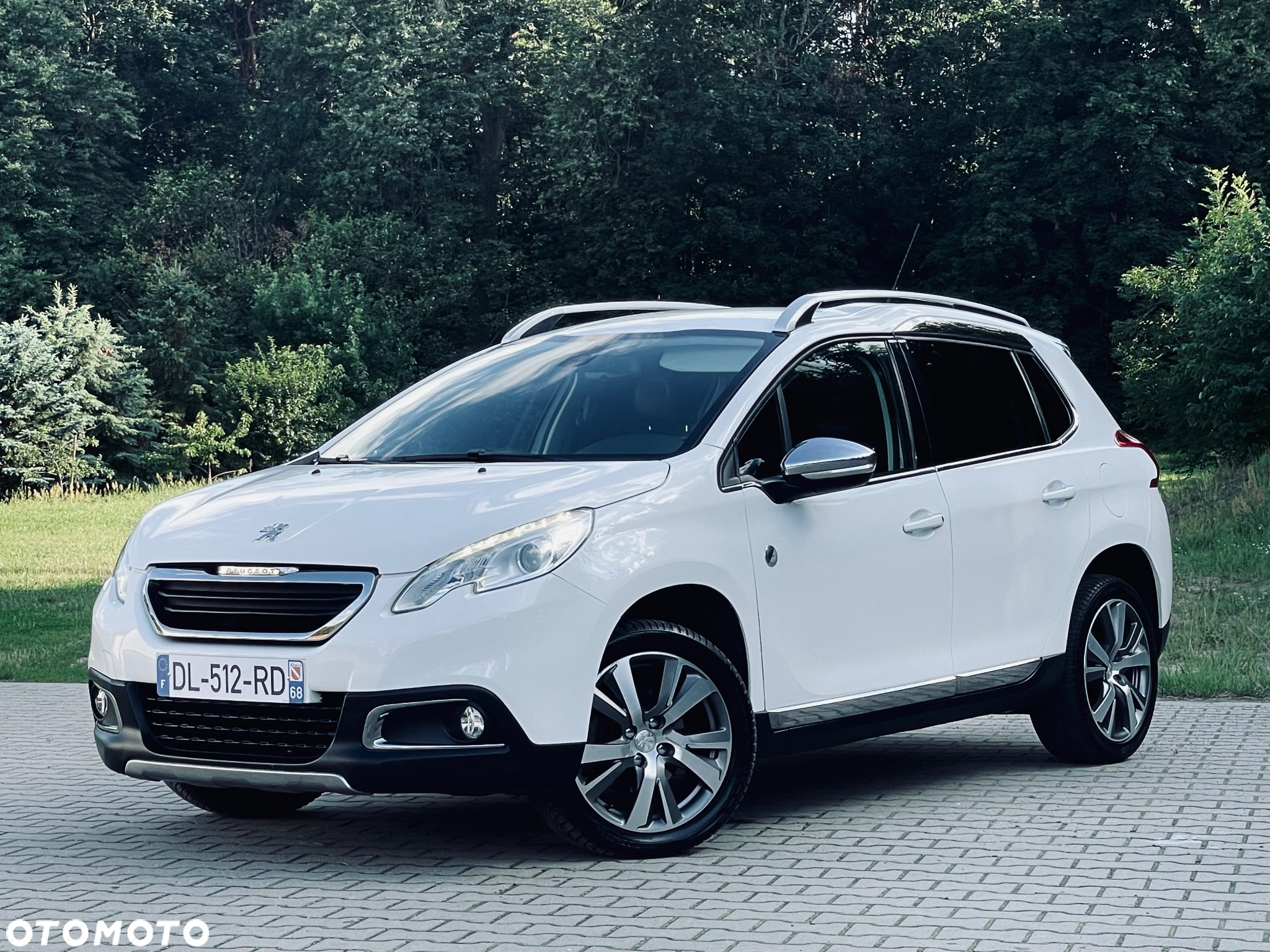 Peugeot 2008 - 6
