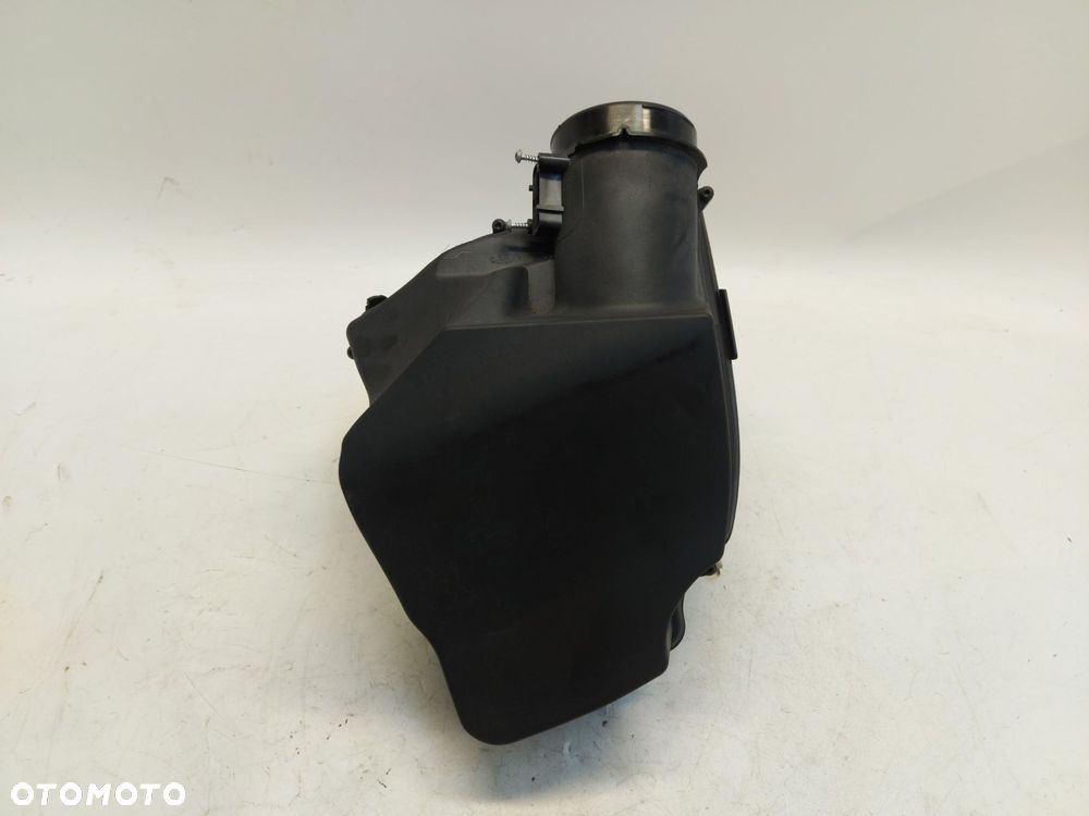 BMW 5 G60 530E x-drive Obudowa filtra powietrza 5A1BC40 - 5