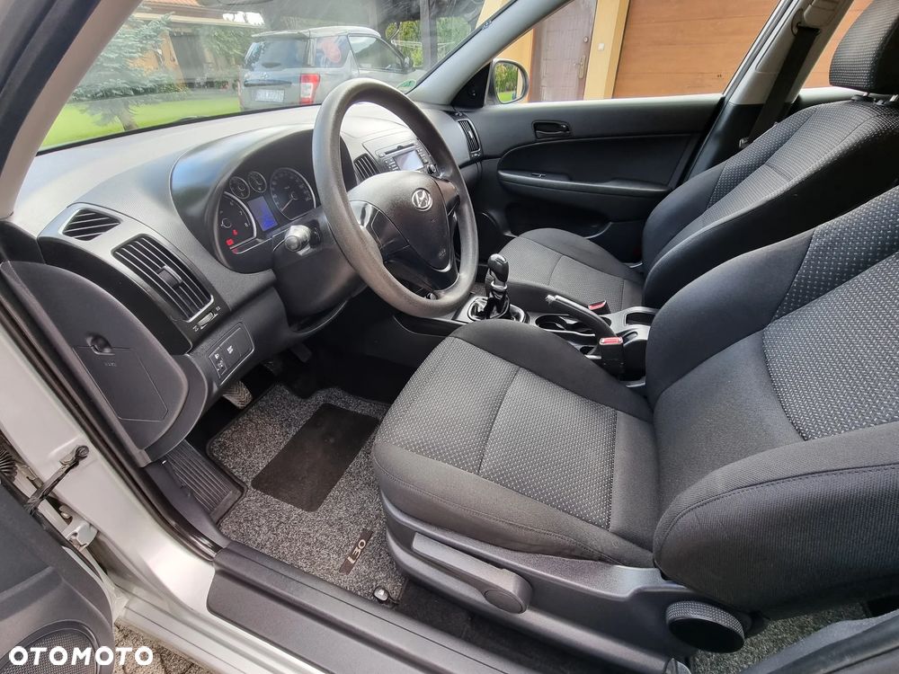 Hyundai i30 1.4 Edition Plus - 13