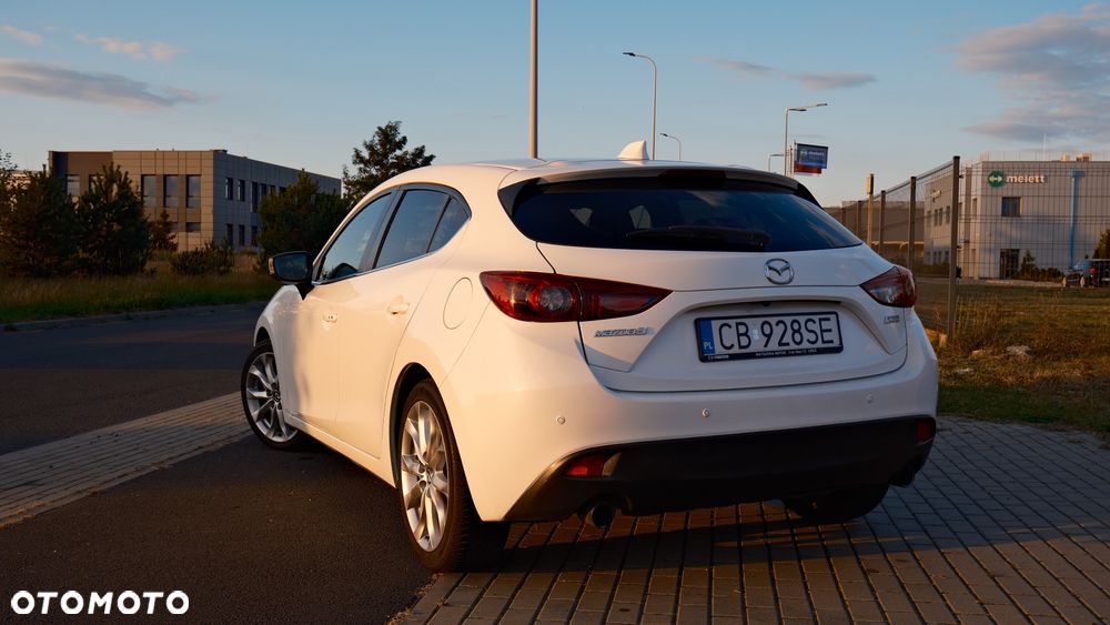 Mazda 3 - 7