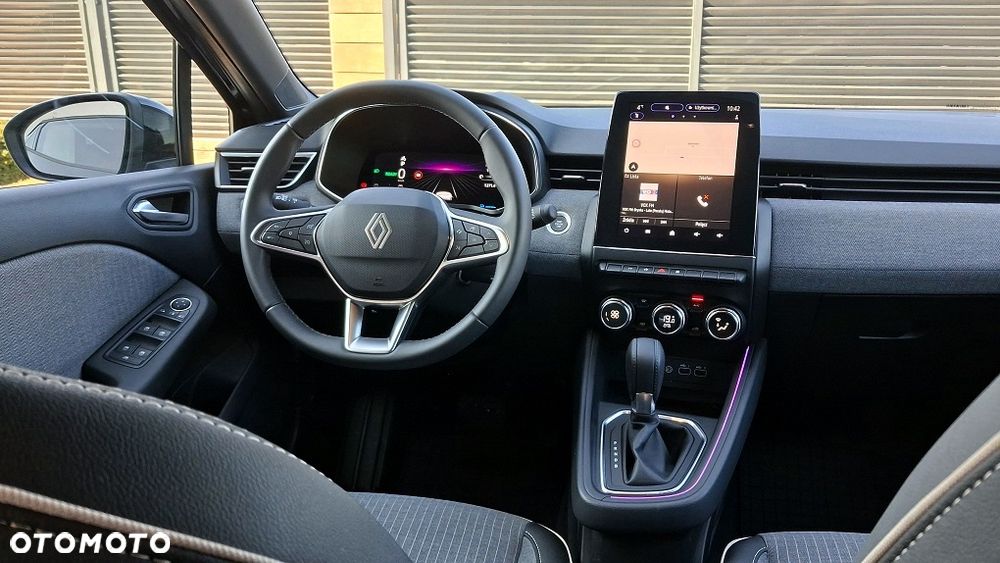 Renault Clio TCe 90 X-tronic INTENS - 11