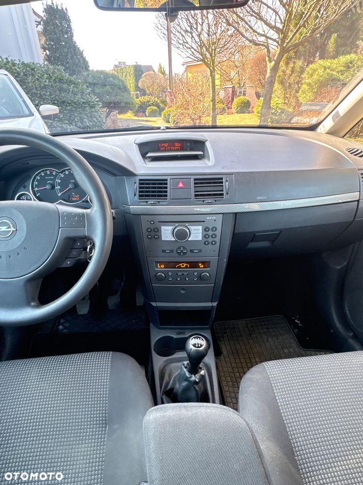 Opel Meriva 1.3 CDTI Enjoy - 16