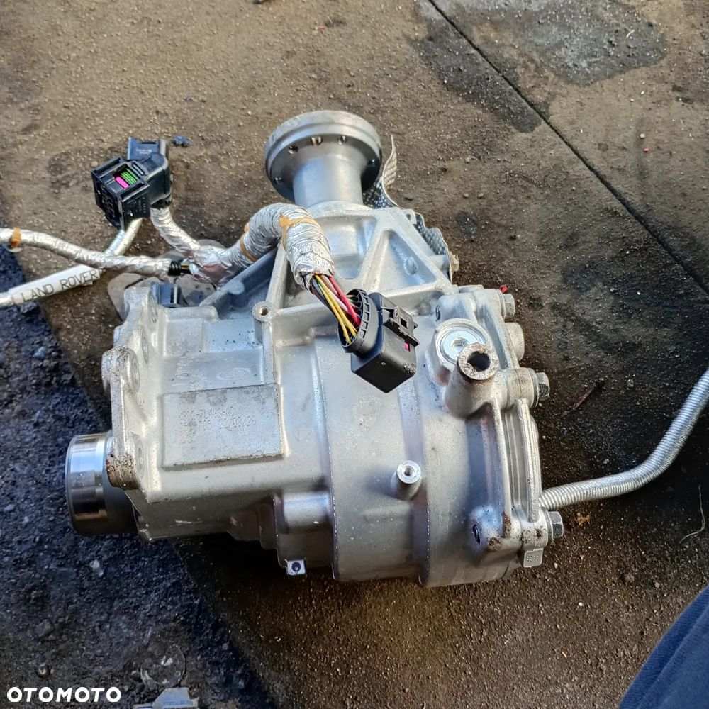 Reduktor skrzyni jaguar XE K8D2-7L486-AC - 3