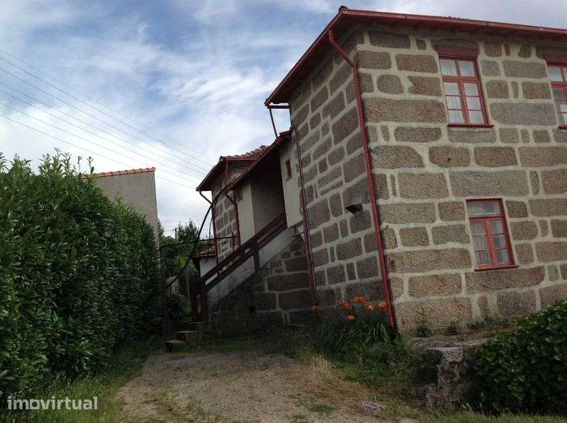 Casa em Pedra, São Martinho do Campo- Sto Tirso - Grande imagem: 5/11