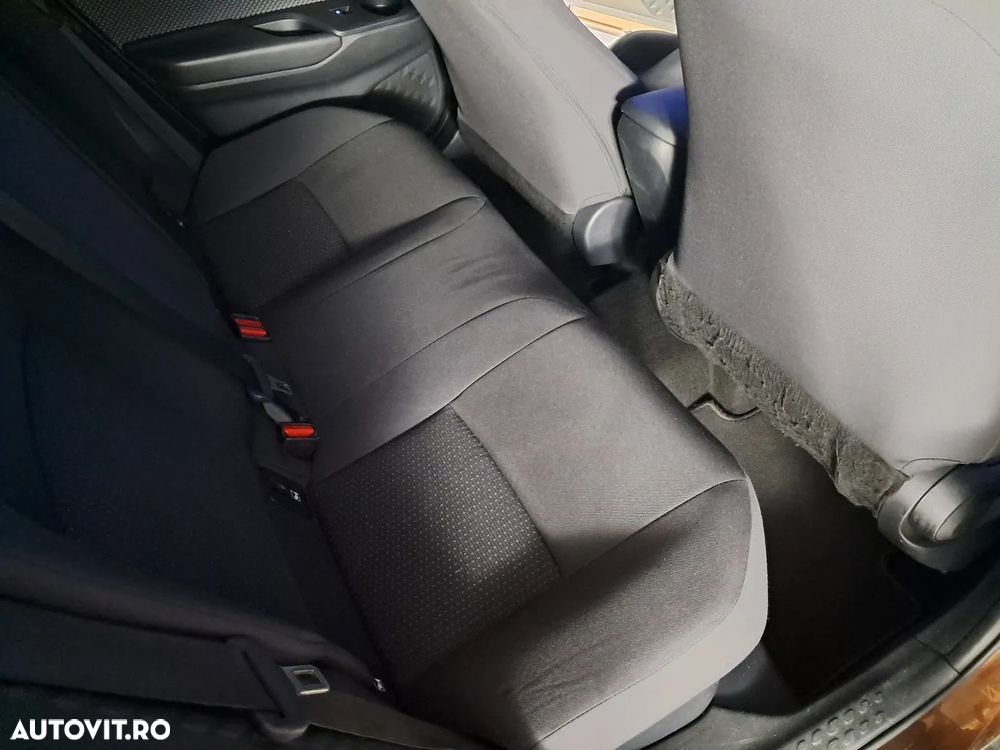Toyota C-HR 1.8 HSD 4x2 CVT C-enter - 14