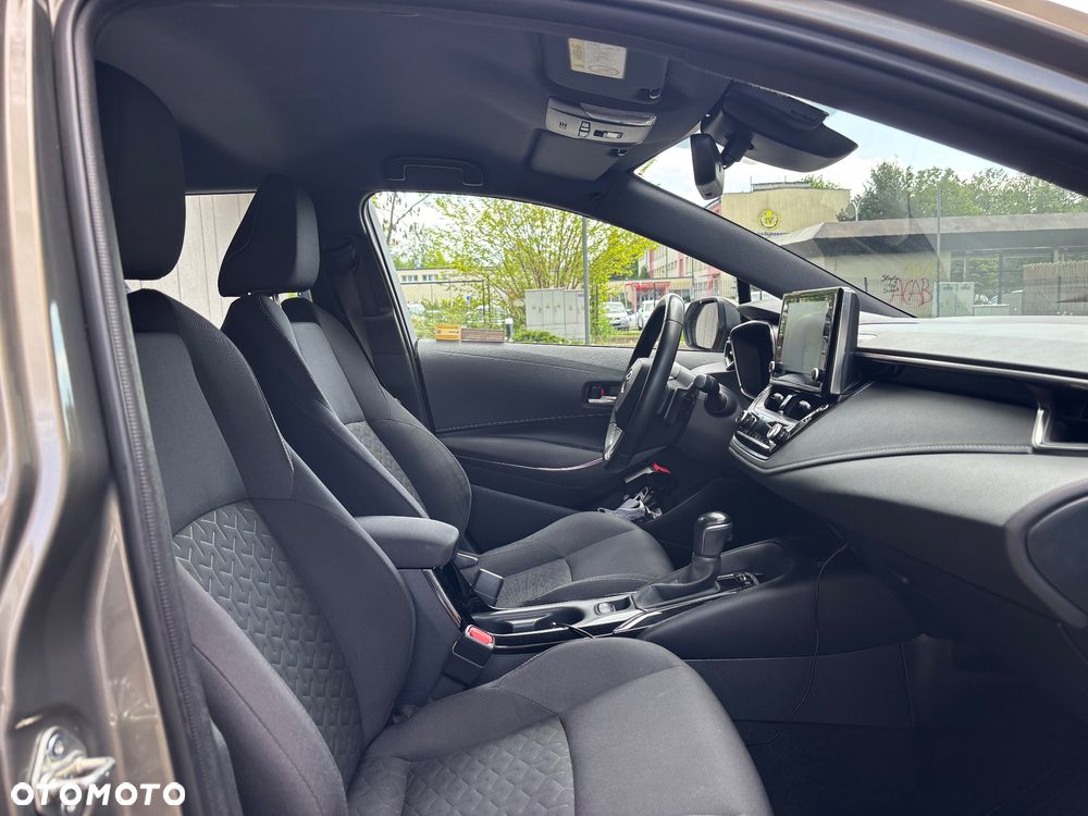 Toyota Corolla 2.0 Hybrid Comfort - 23