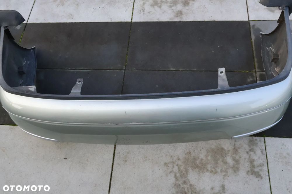 TOYOTA AVENSIS T25 II 03-08 ZDERZAK TYŁ TYLNY 1C0 HATCHBACK SEDAN - 13