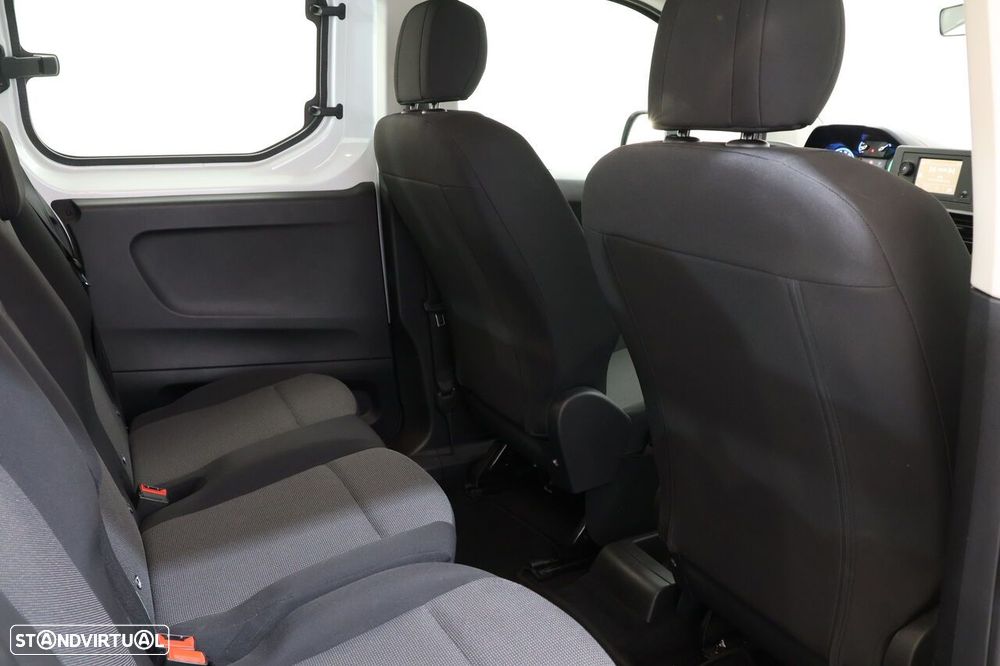 Peugeot E-Rifter Active Pack Standard - 9