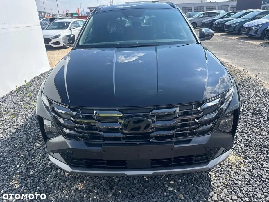 Hyundai Tucson - 2
