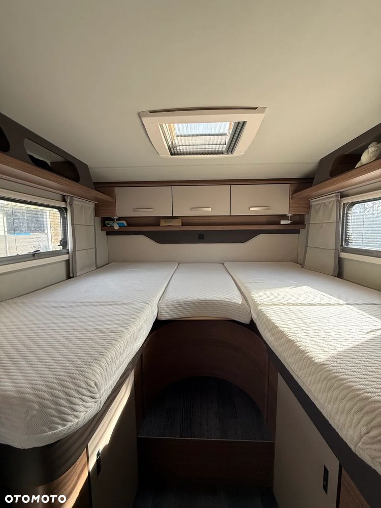 KNAUS LIVE I 650 MEG - 18