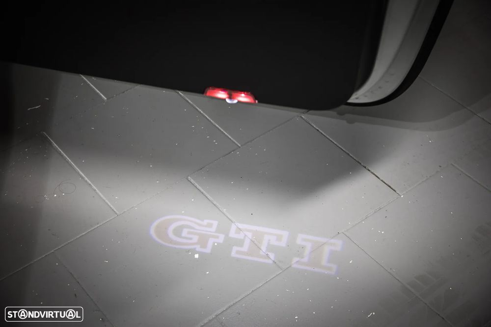 VW Golf 2.0 GTI DSG - 17