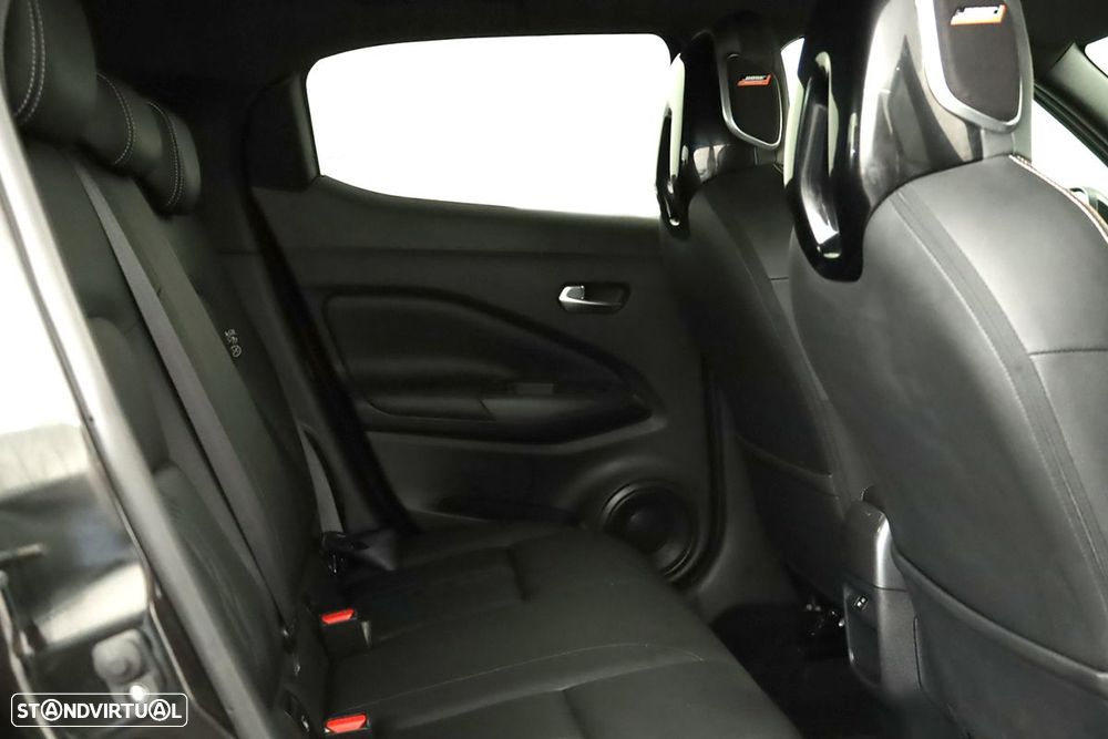 Nissan Juke 1.0 DIG-T Tekna - 22