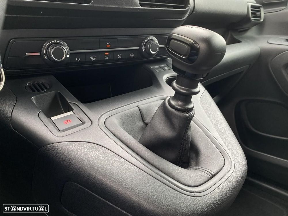 Citroën Berlingo Van 1.5 BlueHdi M 4D 102 HP - 17