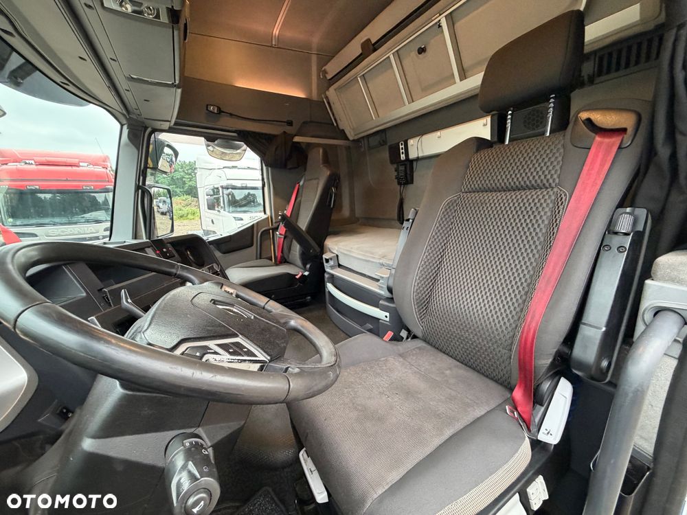 Renault T 460/Euro 6/tylko 532.000 km/ - 18