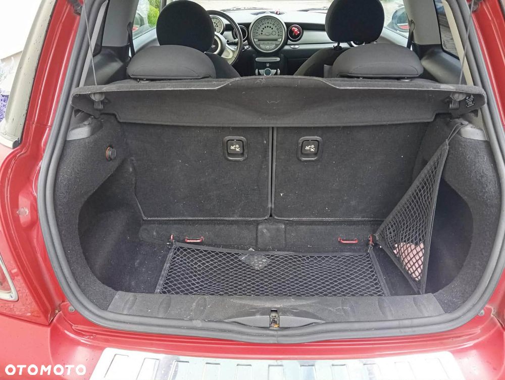 MINI Cooper Standard - 11