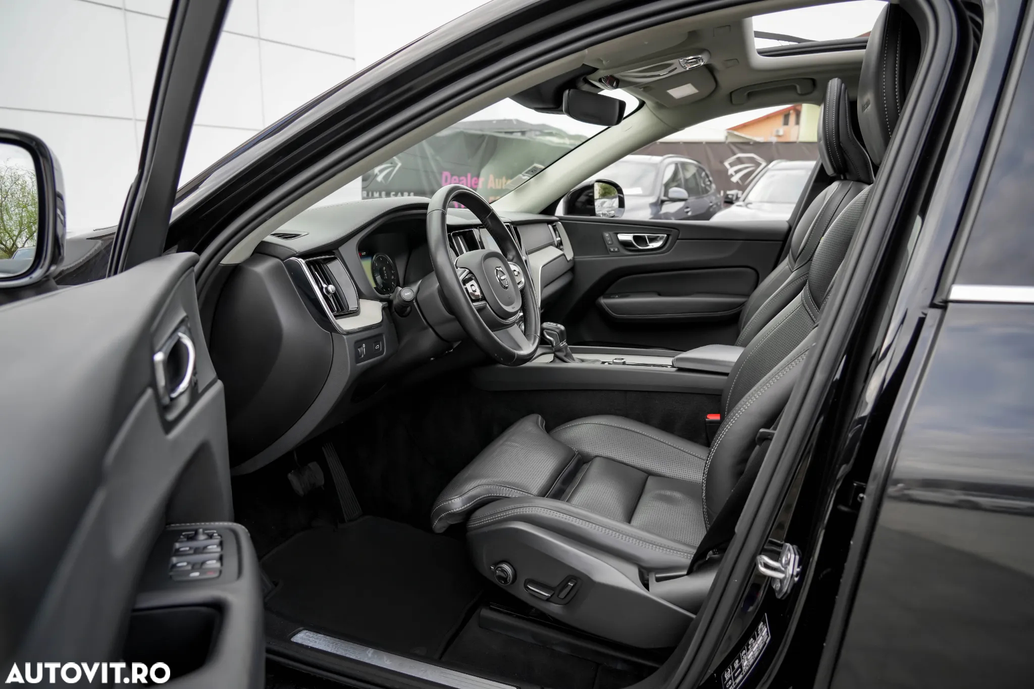 Volvo XC 60 D5 AWD Geartronic Inscription - 8