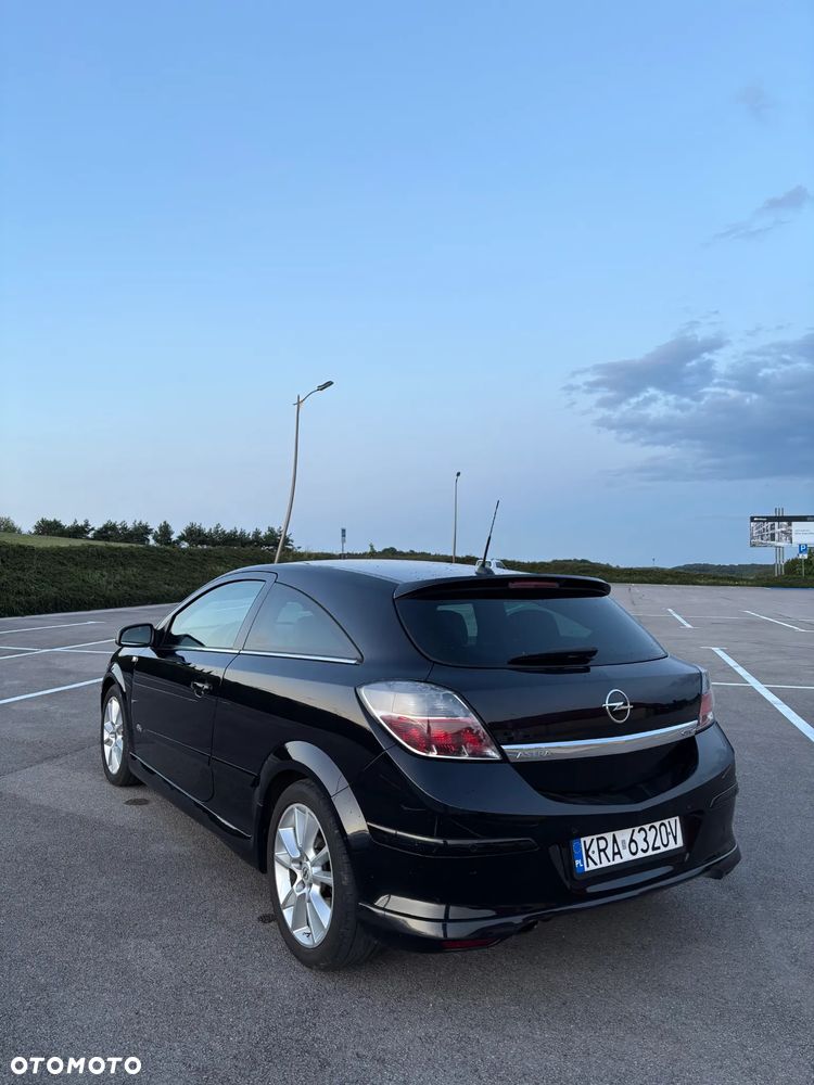 Opel Astra - 4