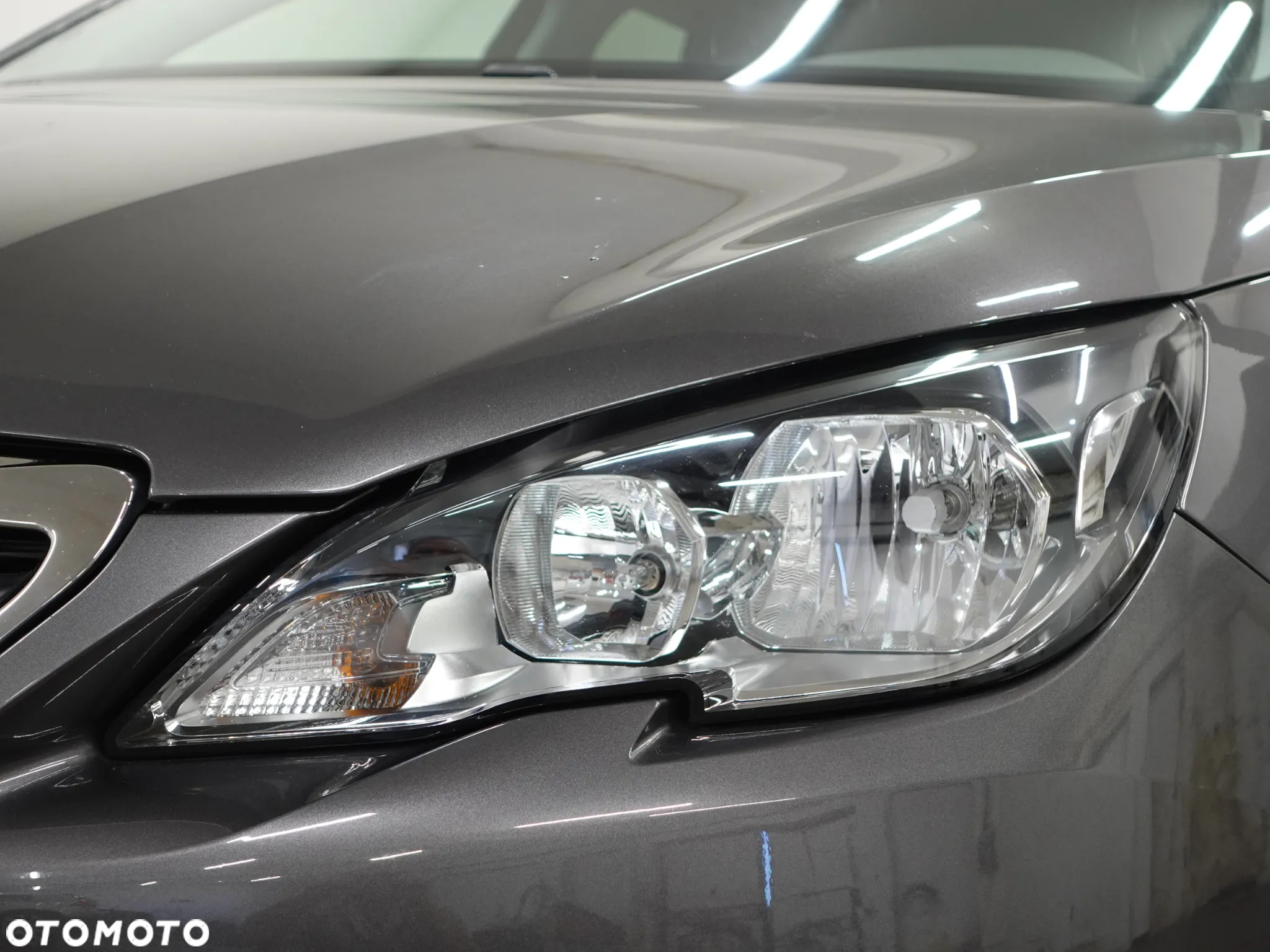 Peugeot 308 1.6 BlueHDi Style S&S - 15