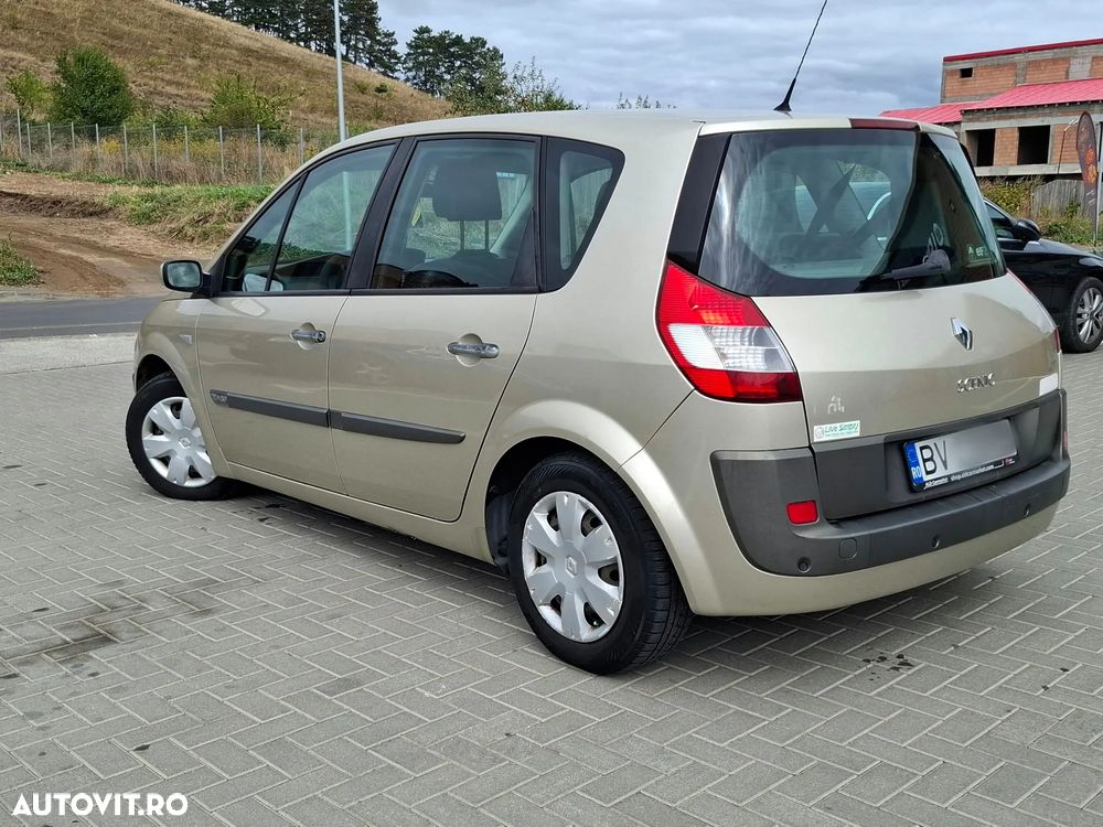 Renault Scenic - 3