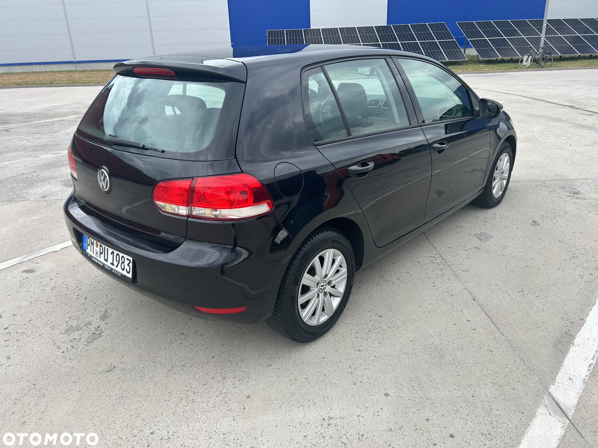 Volkswagen Golf 1.6 TDI BlueMotion Technology Comfortline - 3