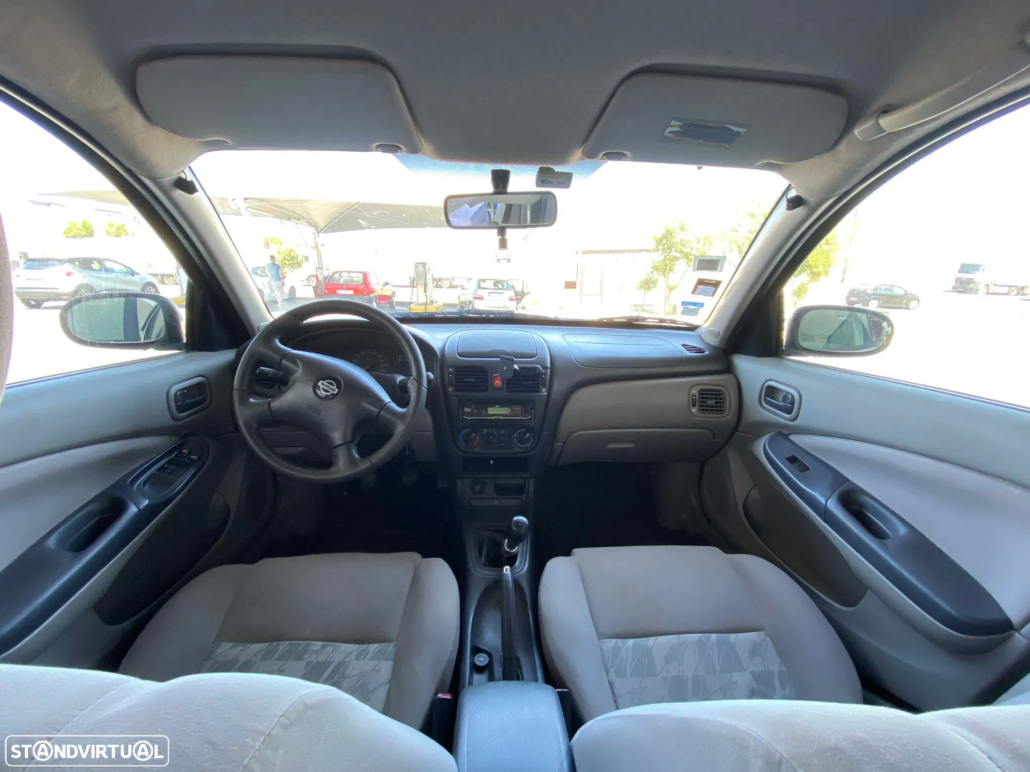 Nissan Almera 1.5 Comfort - 4