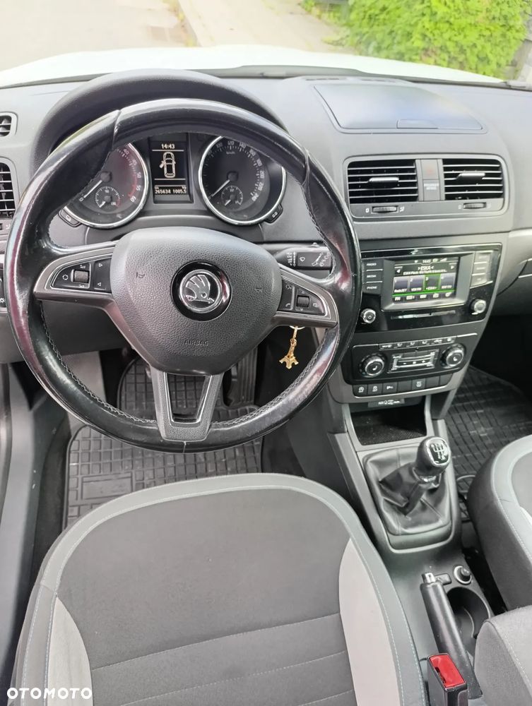 Skoda Yeti 2.0 TDI Joy - 6