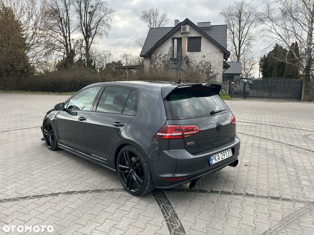 Volkswagen Golf 2.0 TSI BMT GTI Performance DSG - 5