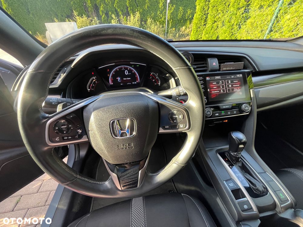 Honda Civic 1.5 i-VTEC Turbo CVT Sport Plus - 28