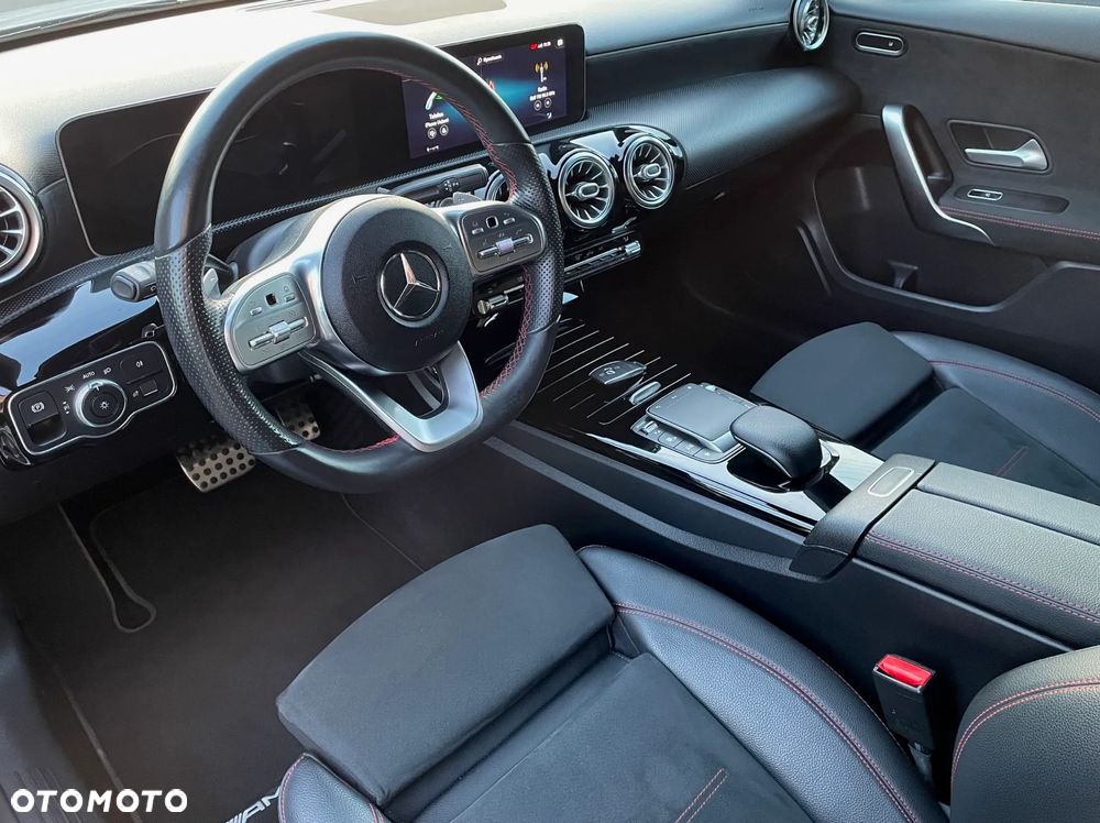 Mercedes-Benz Klasa A 250 7G-DCT AMG Line - 8