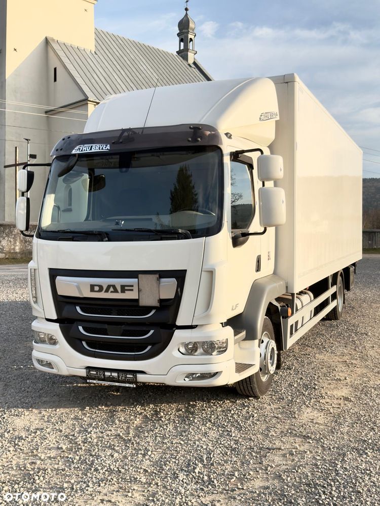 DAF LF 290 / IZOTERMA / WINDA / WINDA / NOWE OPONY  / 2020 / EURO 6 / 18 PALET / SPROWADZONY / AUTOMAT / SYPIALKA - 22