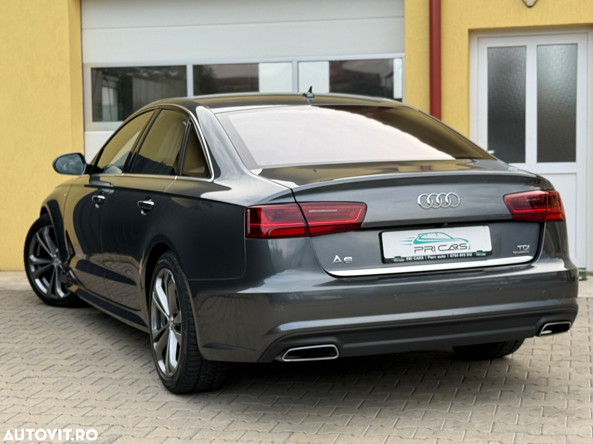Audi A6 3.0 TDI quattro S tronic - 3