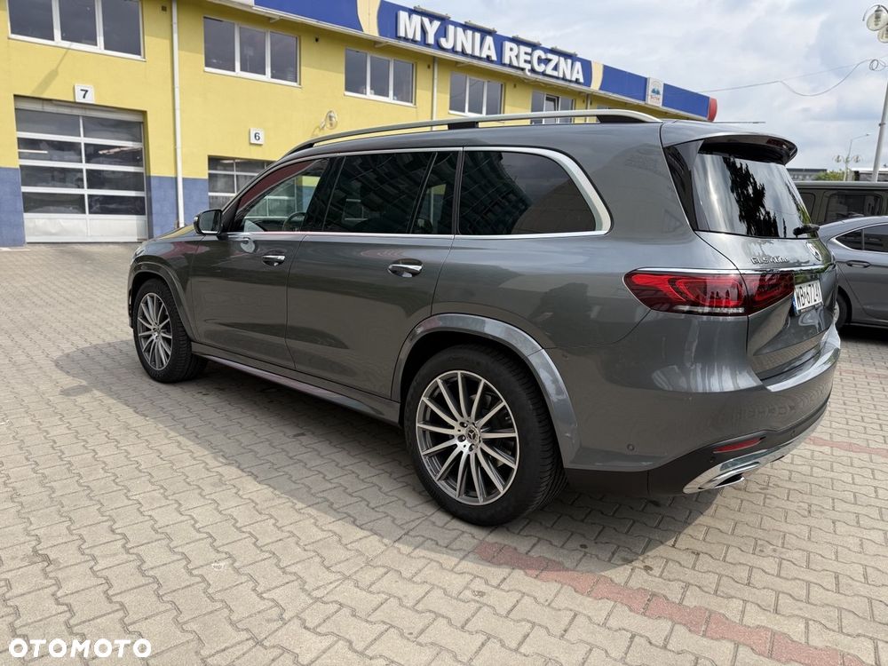 Mercedes-Benz GLS - 9