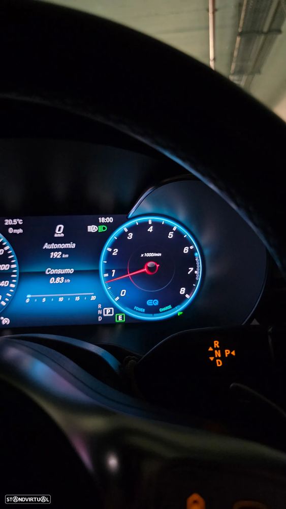 Mercedes-Benz C 200 Station 4Matic 9G-TRONIC AMG Line - 25