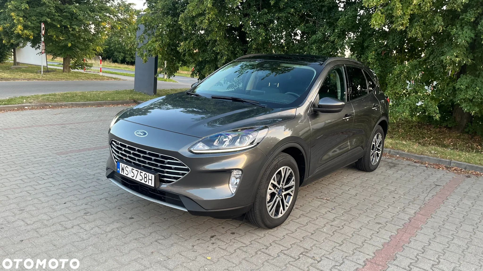Ford Escape 1.5 EcoBoost AWD SE - 1