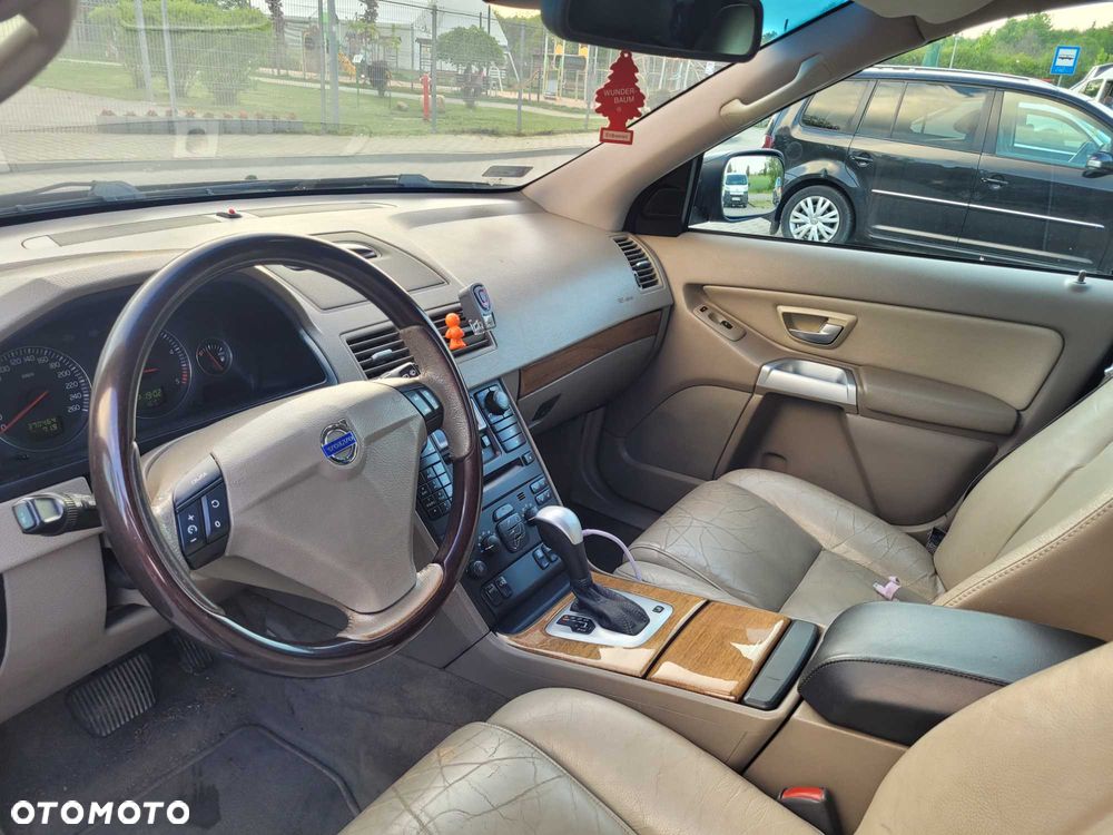 Volvo XC 90 - 7