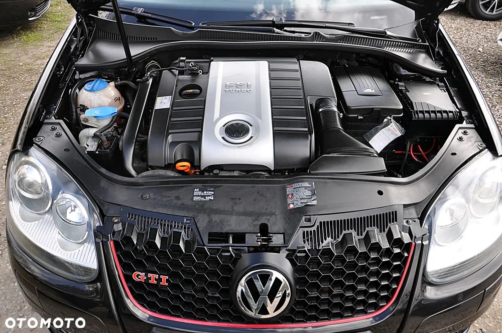 Volkswagen Golf 2.0 GTI - 32