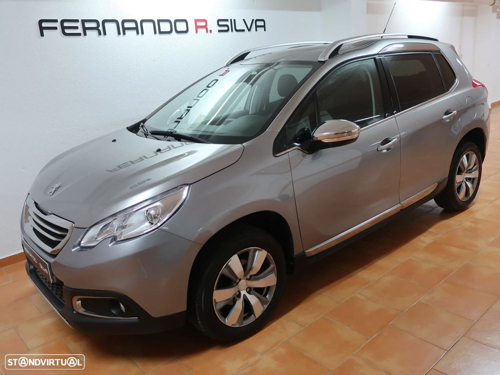 Peugeot 2008 1.2 VTi Allure - 3