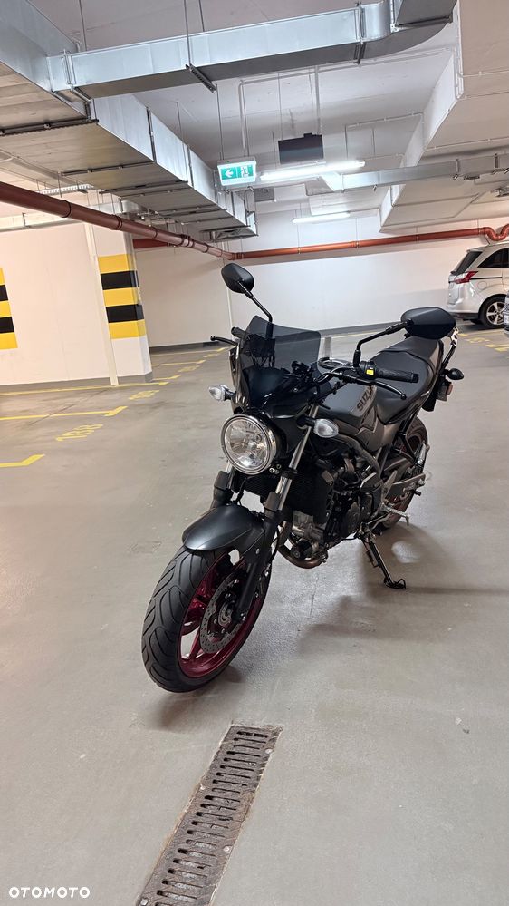 Suzuki SV