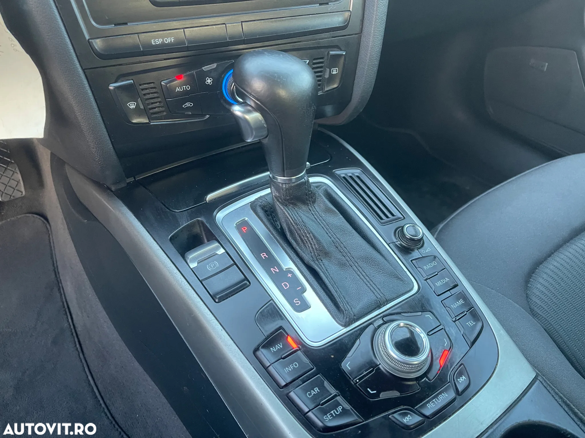 Audi A4 2.0 TDI Multitronic - 26