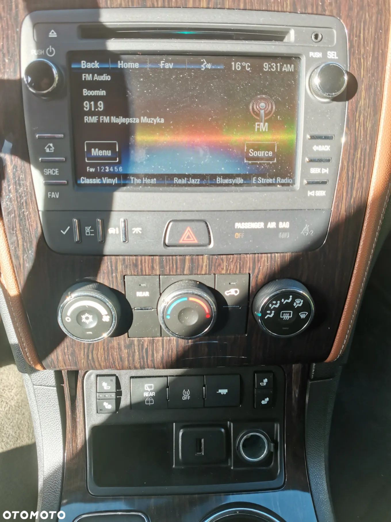 Chevrolet Traverse - 14