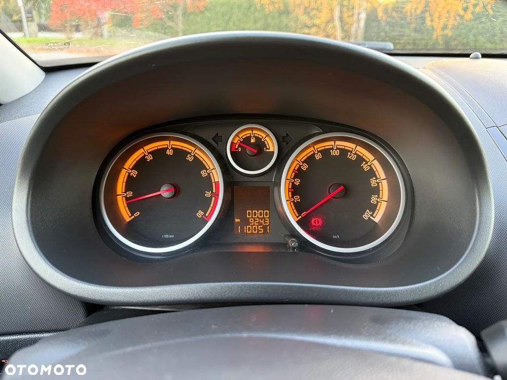 Opel Corsa 1.2 16V Cosmo - 14