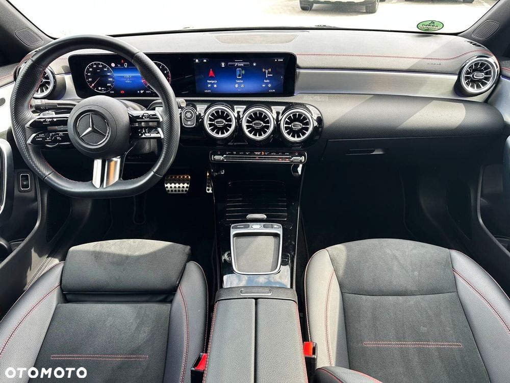 Mercedes-Benz CLA - 8