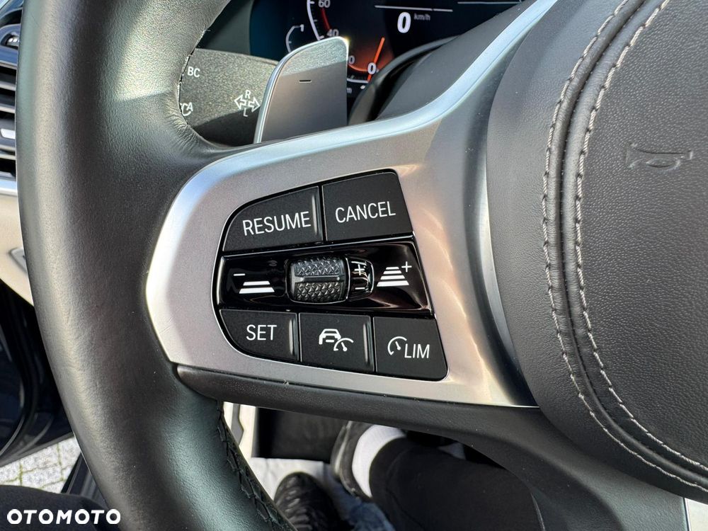 BMW X5 xDrive40i mHEV - 2