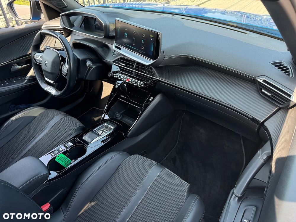 Peugeot 2008 GT - 7